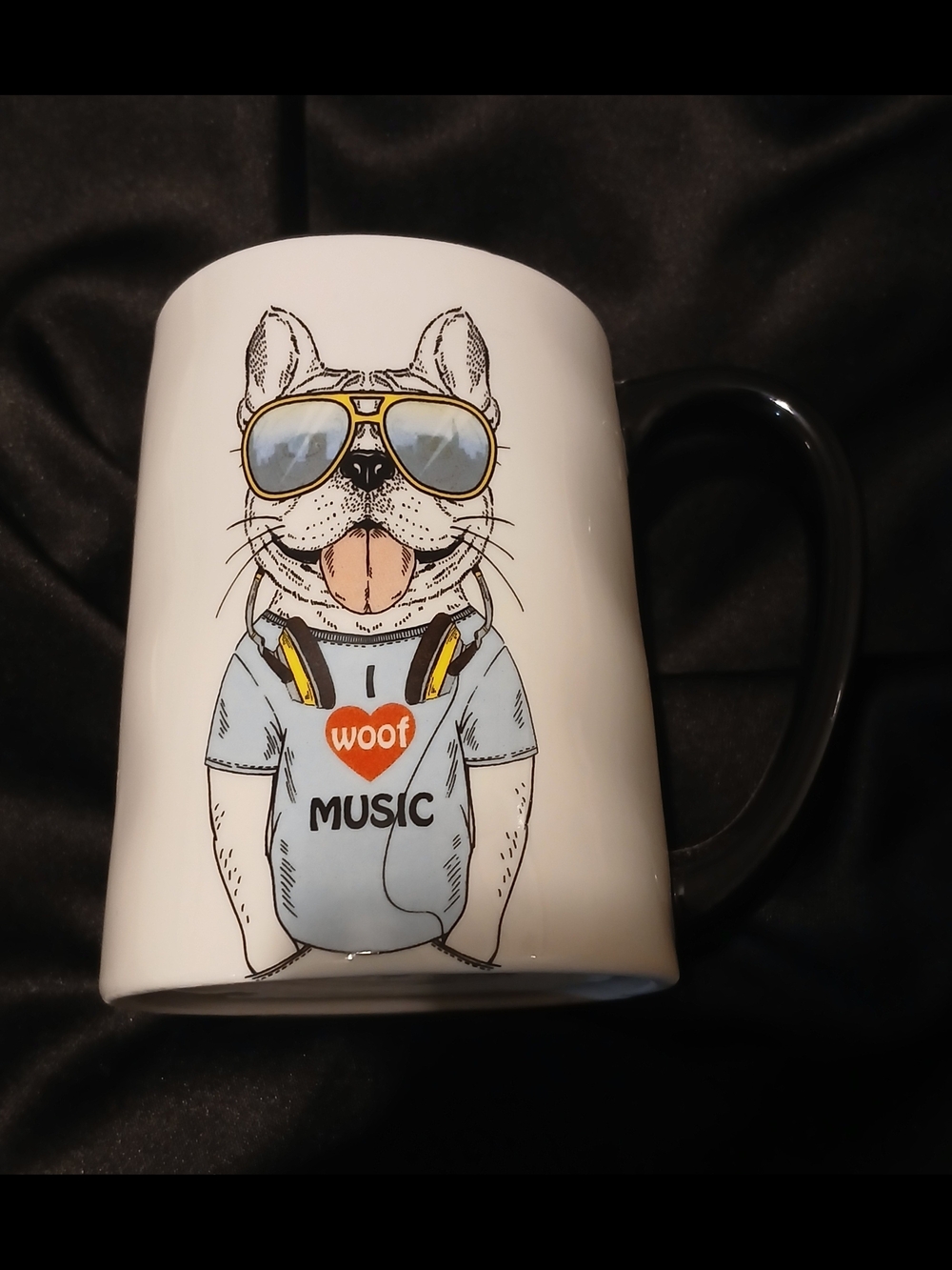 White Dog Graphic Coffee Mug with Black Handle - Cute 'Woof Music' Design